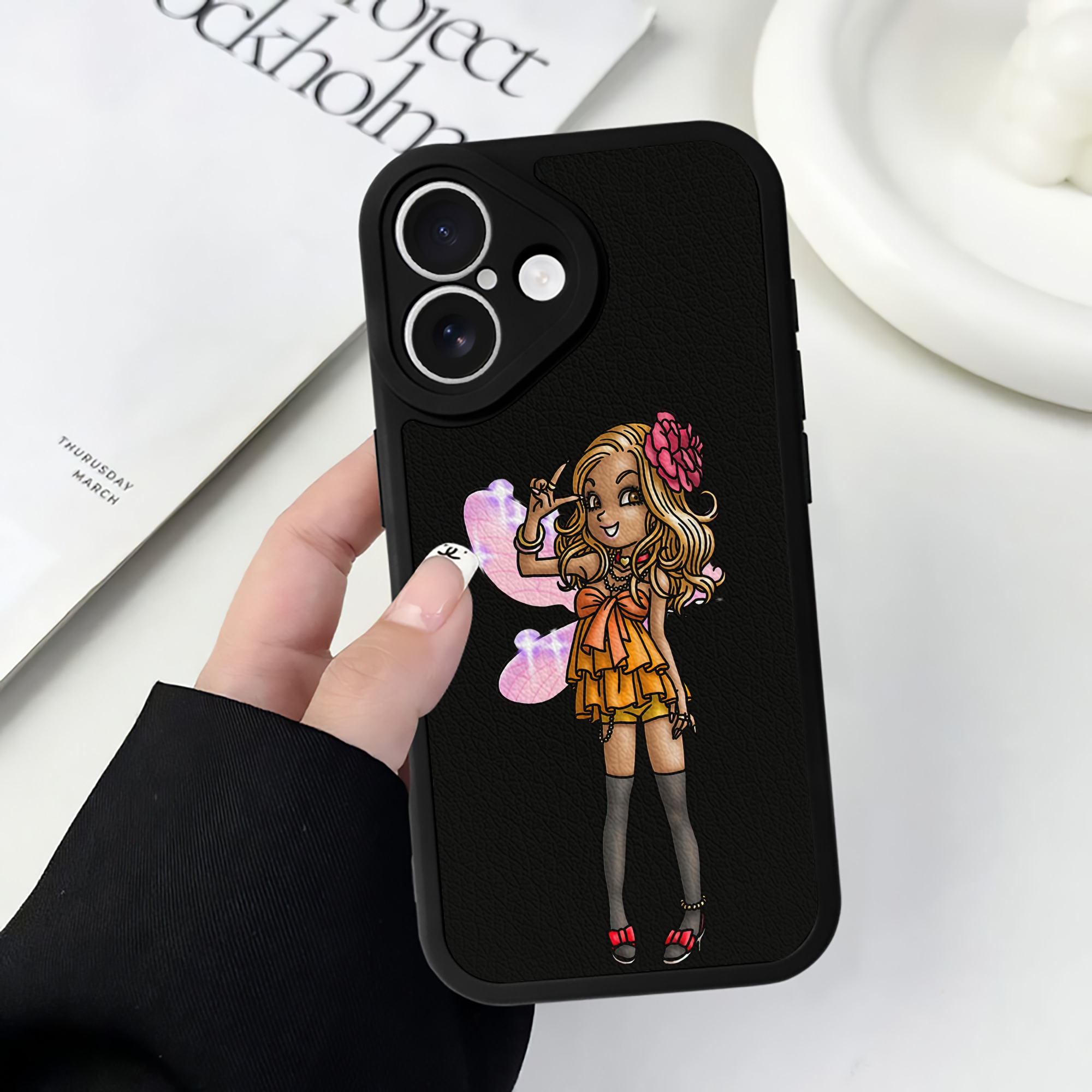 （画像用） ドラゴンクエスト Doragon Kuesuto Dragon Quest 【iPhone 16シリーズ対応】シリコンスマホケース（レザー調） 材質：シリコン